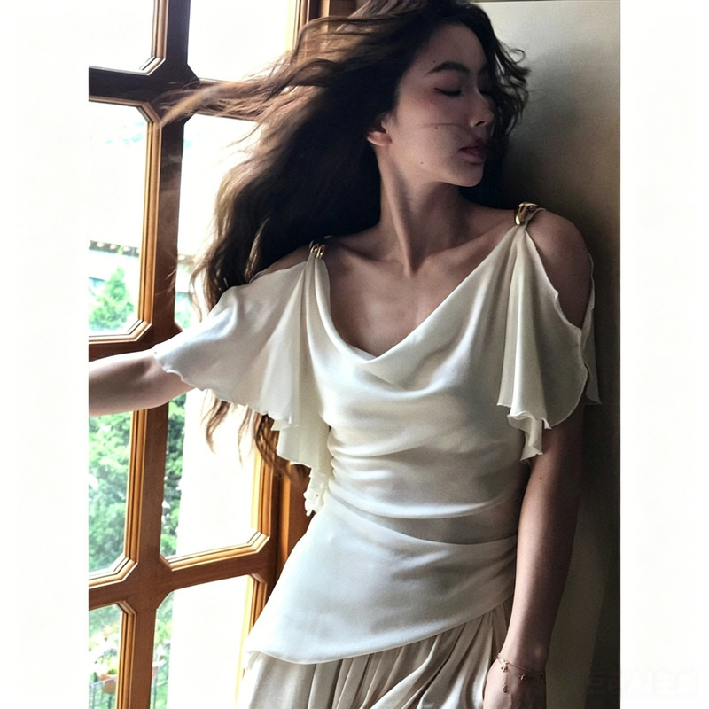 【Jomi Studio】Heartbeat Venus Lyocell French-Style Off-Shoulder Ruffle T-Shirt for Women 【Jomi Studio】Heartbeat Venus Lyocell French-Style Off-Shoulder Ruffle T-Shirt for Women
