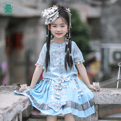 漢服の女の子の夏の新商品の少数民族風の薄い金の仙気の姉妹は中小の子供の幼稚園の公演服の卸売りをします。