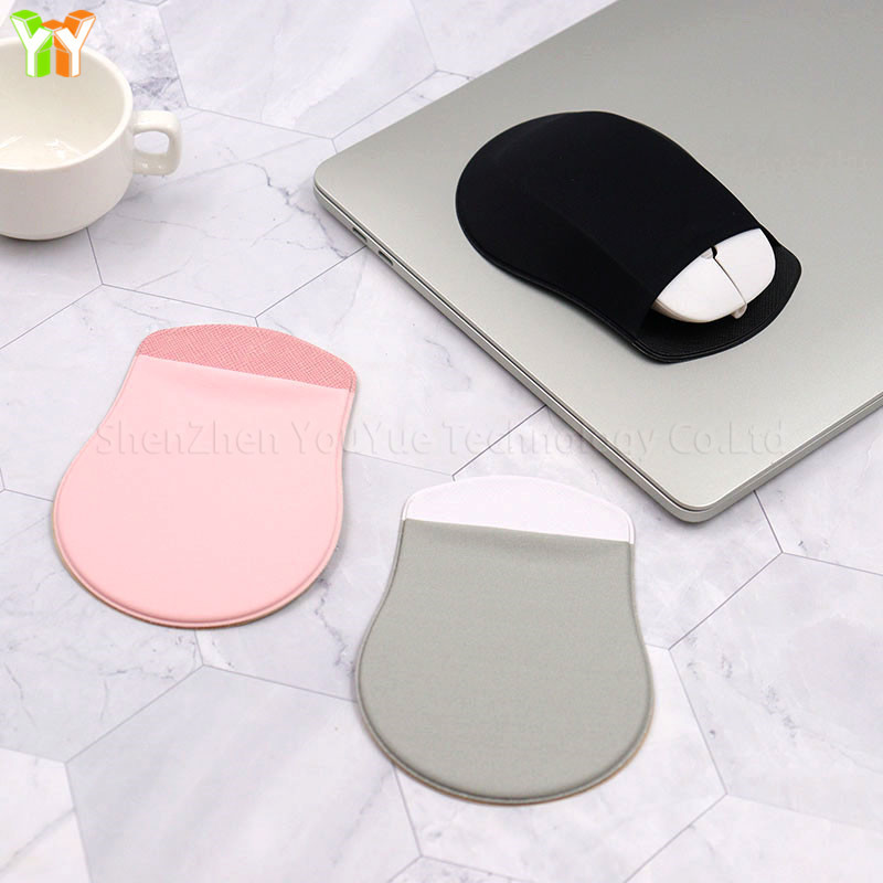 Elastic mouse