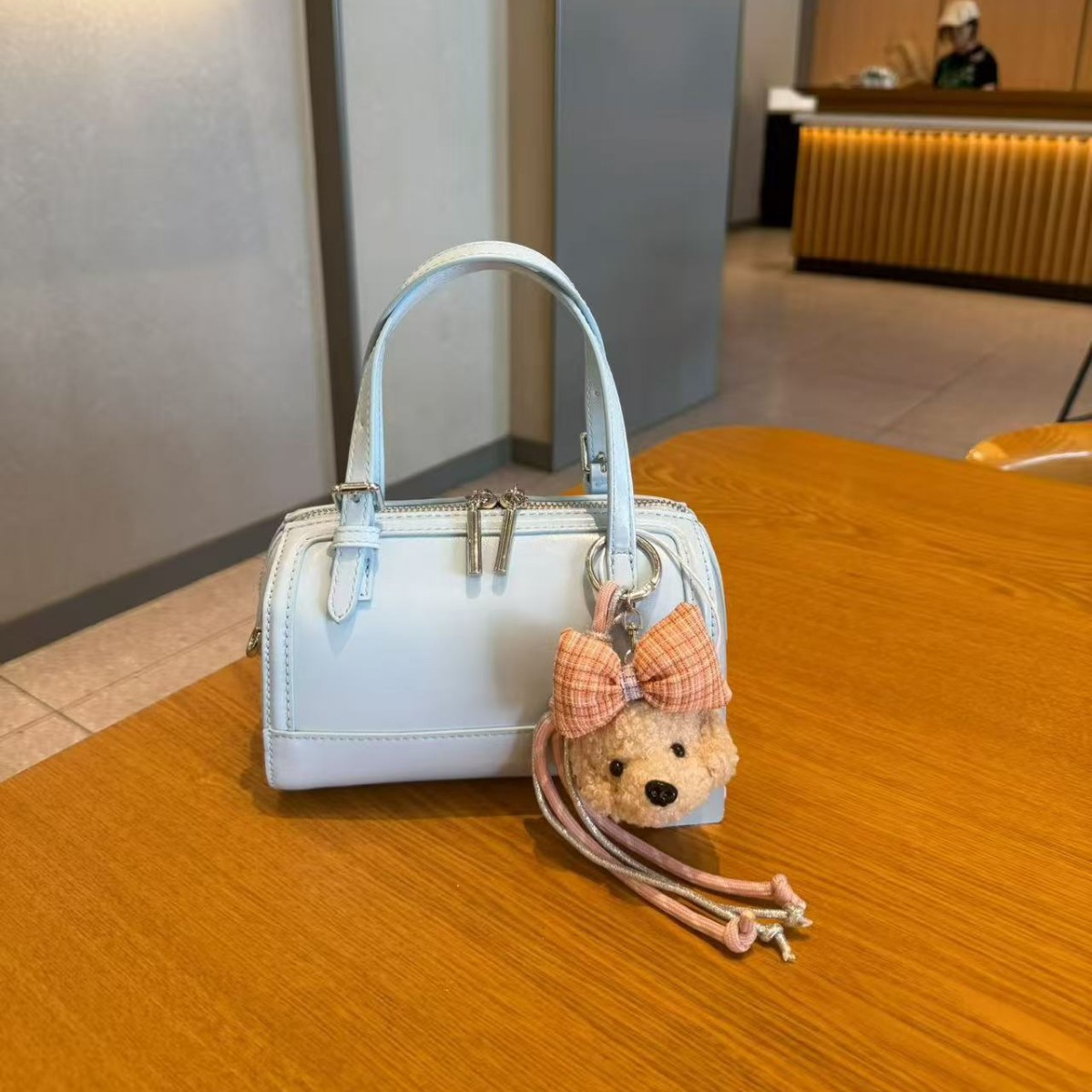Cross-Border Genuine Leather Designer Handbag Pillow For Women, Korean Style Women's Bag, 2026 New Fashion Versatile Niche_voghion.com
