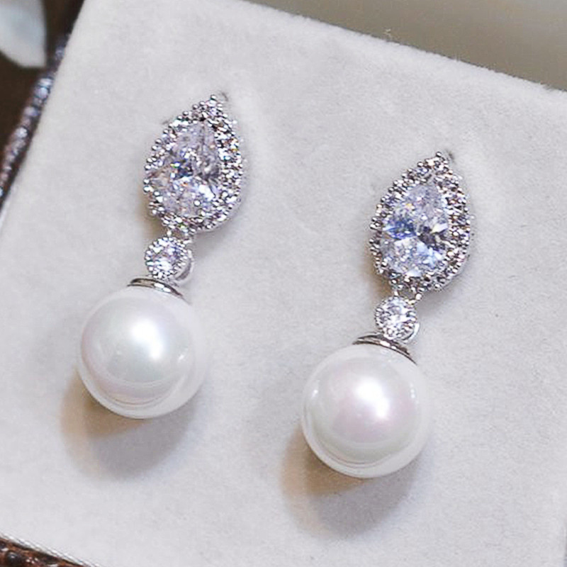 Pendientes de perlas de imitación elegantes con forma de gota_voghion.com