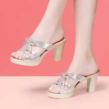 �и��ָ��r���⴩����ЬŮ��ɫ2025�¿��ךW����a�~��һ����Ь