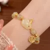 Зелёный (браслет, бусины, кролик)
