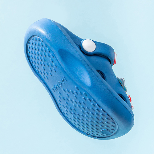 Ultraman Dika children's hole shoes cute boys cartoon non-slip soft bottom home garden shoes baby sandals and slippers