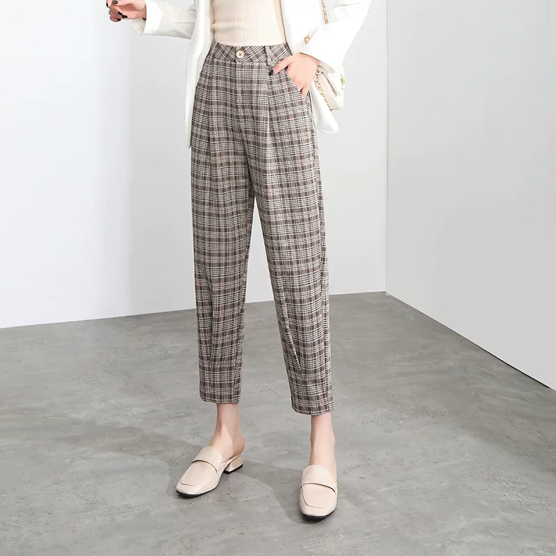 Summer trousers for leisure, oversize, fitted