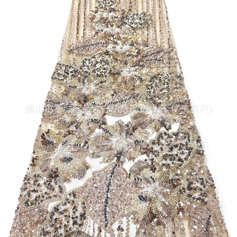 Flores tridimensionales hoja de clavos de cuentas bordadas tela de vestido de boda fabricantes de diseño de cuentas de diseño de tela de bordado de tubería pesada image 1