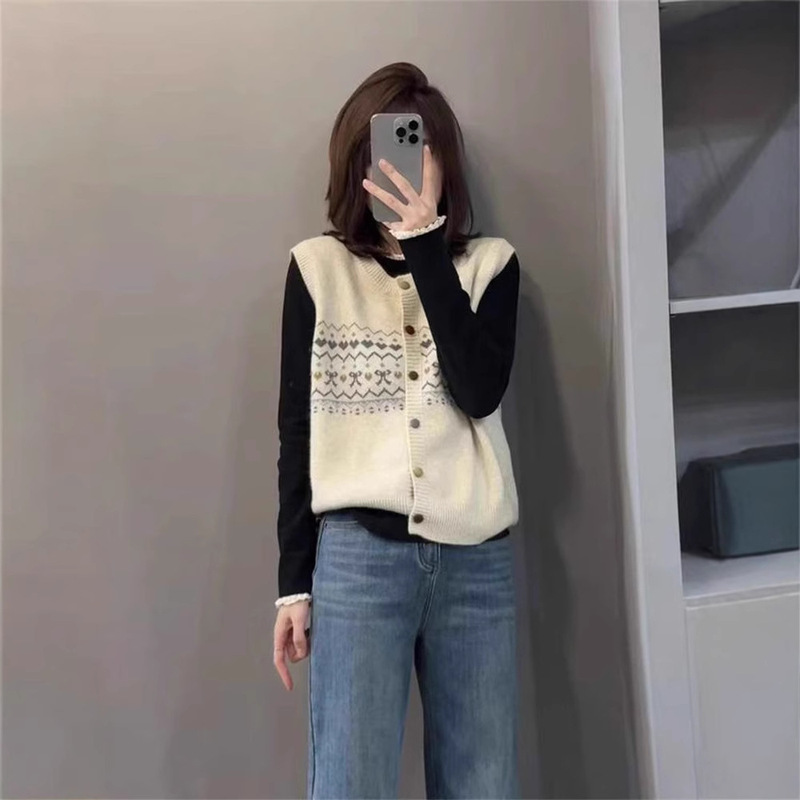 Korean Style Literary Elegant Knitwear Vest Vest Women's Spring and Autumn Stacked Vest with Vest Niche Design Sweater Waistcoat