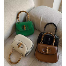 Ƥʽ񹝰͹R߼а2025¿μбŮ