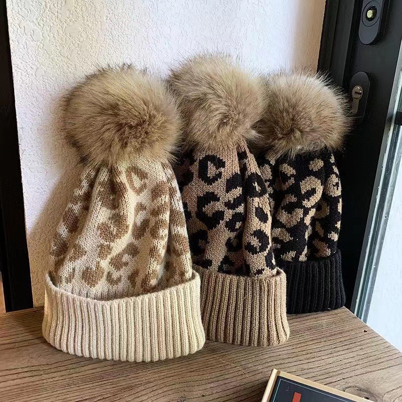for Women New Autumn Winter Versatile Cross-Border European American Korean Version Leopard Print Pom Warm Knitted_voghion.com