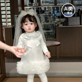 童连衣裙;童礼服;童套装