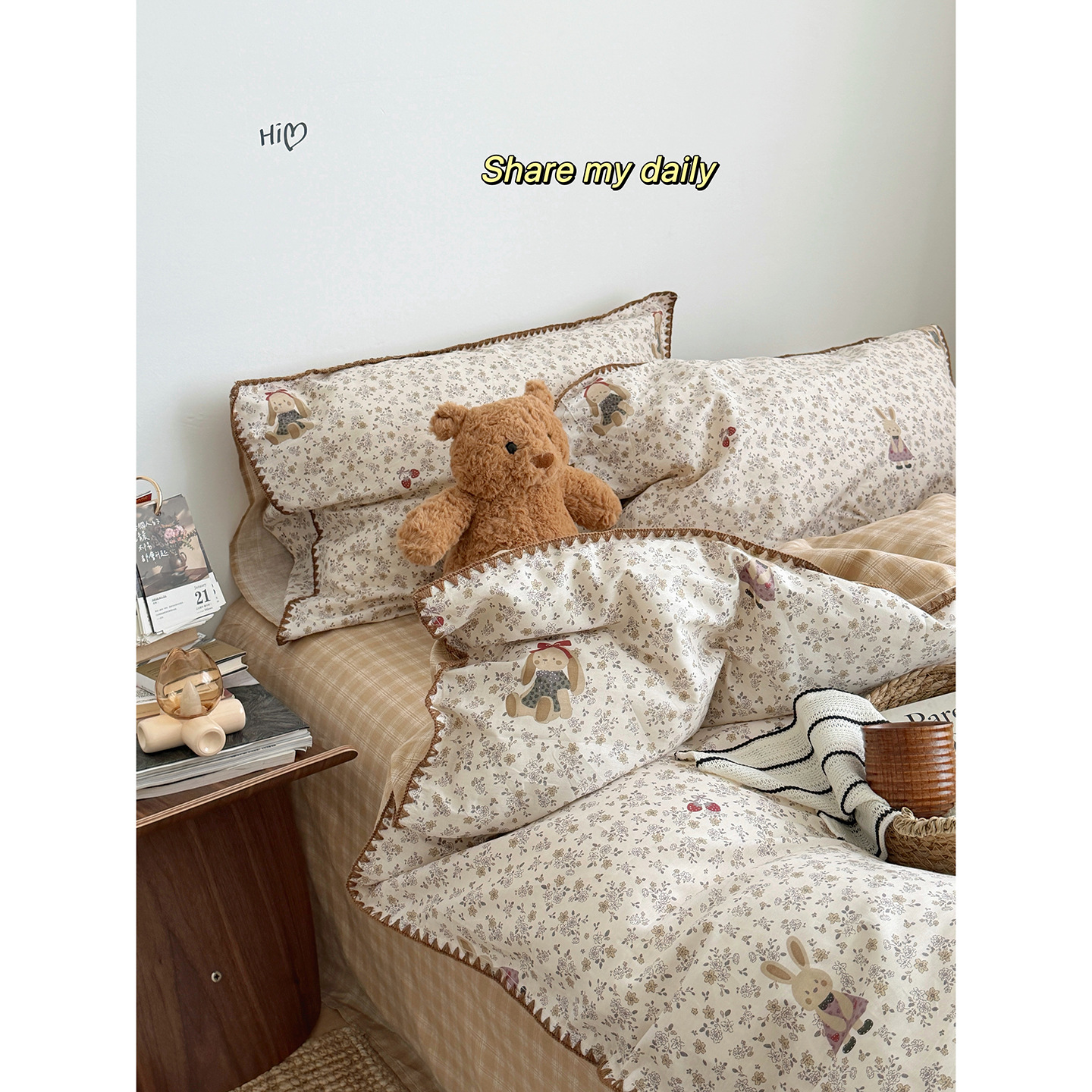 Cama fresca con cuatro piezas de algodón 100% cubierta de edredón de algodón dormitorio con tres piezas de sábanas de cama super suave ~ dormir desnudo ~