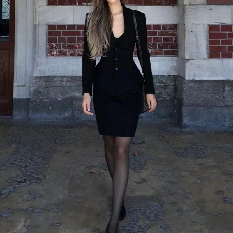 法式气质辣妹套装女春秋季收腰显瘦西装外套时尚包臀半身裙两件套|undefined
