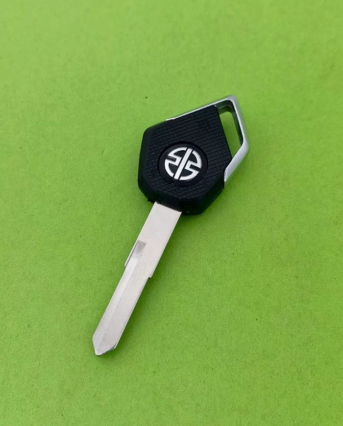 Motorcycle Kawasaki H2H2Rz800Z900Z1000Zx-6Rzx-10 Key Blank/Handle Chip Electronic Motorcycle