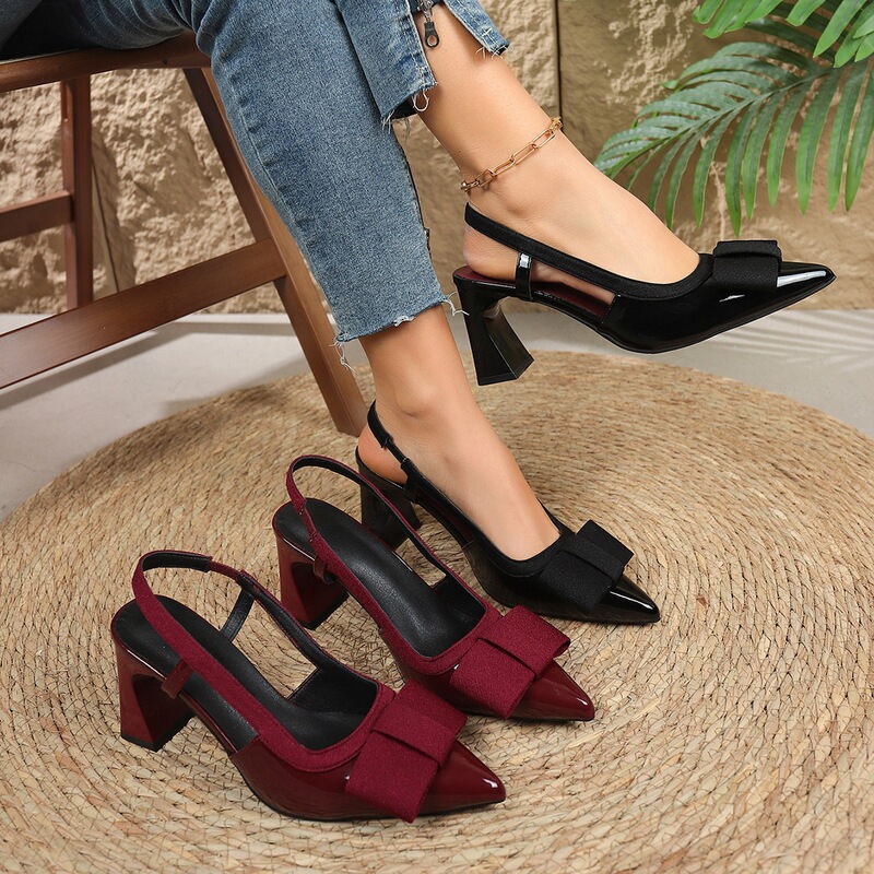 2026 Summer New Cross-Border Bowknot European and American High-Heeled Sandals for Women, Large Size, Chunky Heel, Pointed Toe, Closed-Toe Sandals in Stock 2026 Summer New Cross-Border Bowknot European and American High-Heeled Sandals for Women, Large Size, Chunky Heel, Pointed Toe, Closed-Toe Sandals in Stock