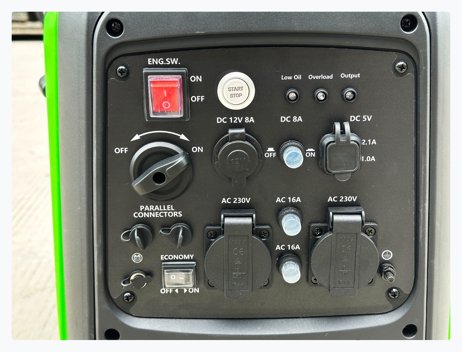 4KW Silent Inverter Generator 220V for Home Emergency Outdoor High-Power Charging RV Portable Mobile Power Supply