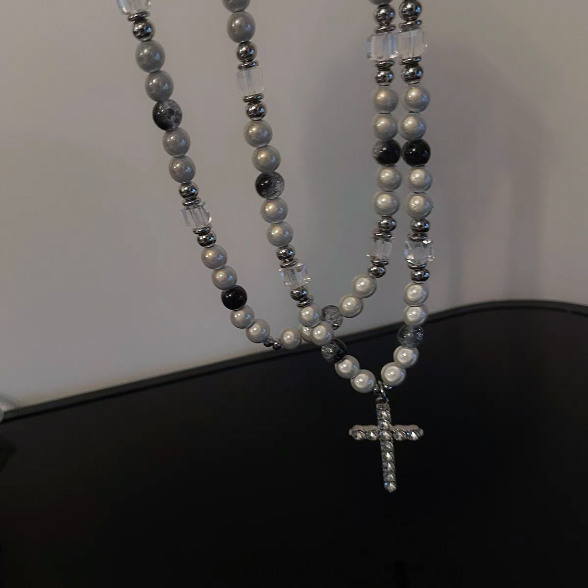 Reflektierende Perlenkette im Kreuzdesign, Herren-Hip-Hop-Stil, Schlüsselbeinkette für Damen_voghion.com