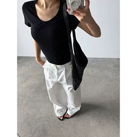 女式T恤;休闲裤;毛衣