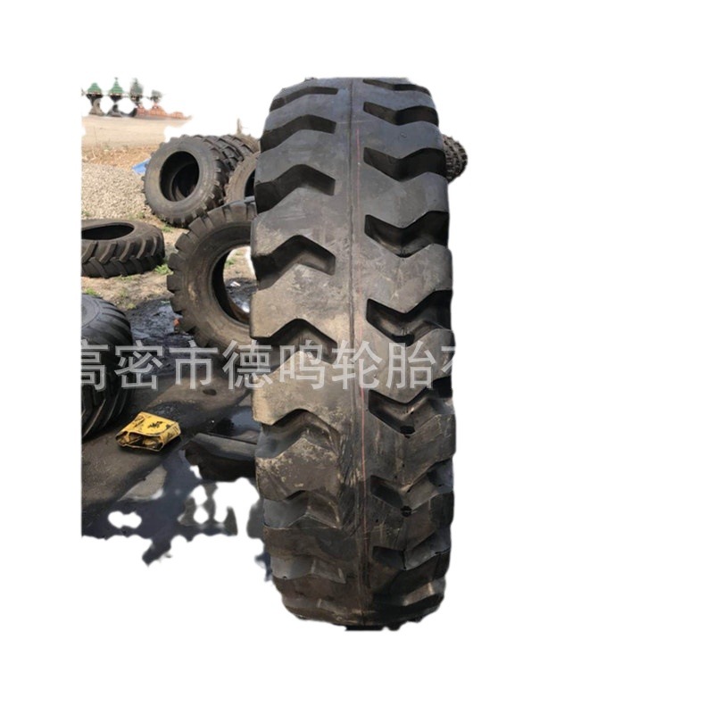 Neumático de ingeniería 1800-25 Neumático de grúa de puerto de suministro 18.00-25