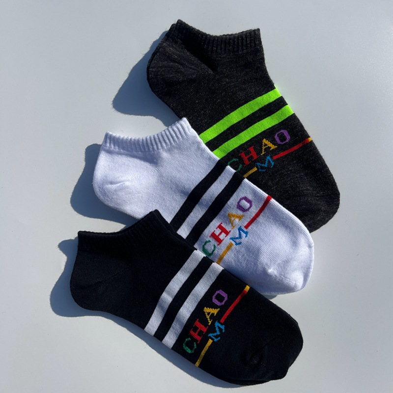 Socks men's and women's striped spring and summer short fashion in college style personalized skateboard South Korea couple Street letter boat cotton socks