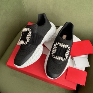 ��migua��С������ˮ��\��Ь����������eһ�_���ϵ�Ь�W��͸��