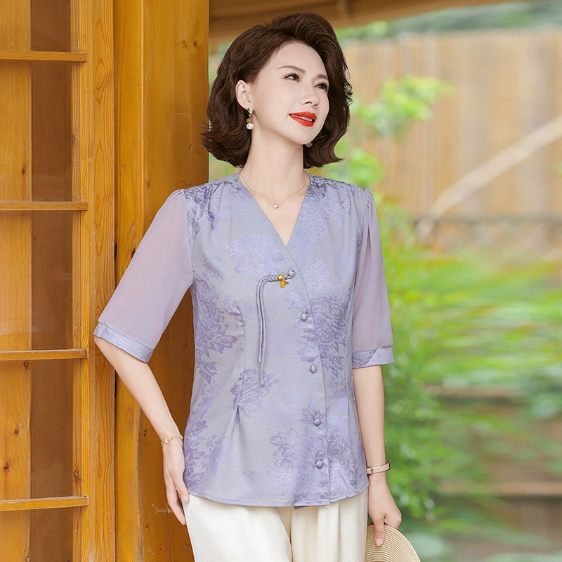 Средний и пожилой китайский стиль V-образный шелковый топ