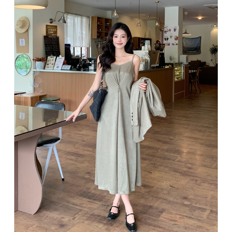 大码女装早秋肌理质感高级显白西装小设计收腰吊带裙气质两件套装|undefined
