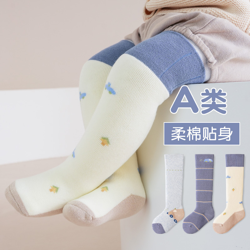 Demi-season children's cartoon knee socks