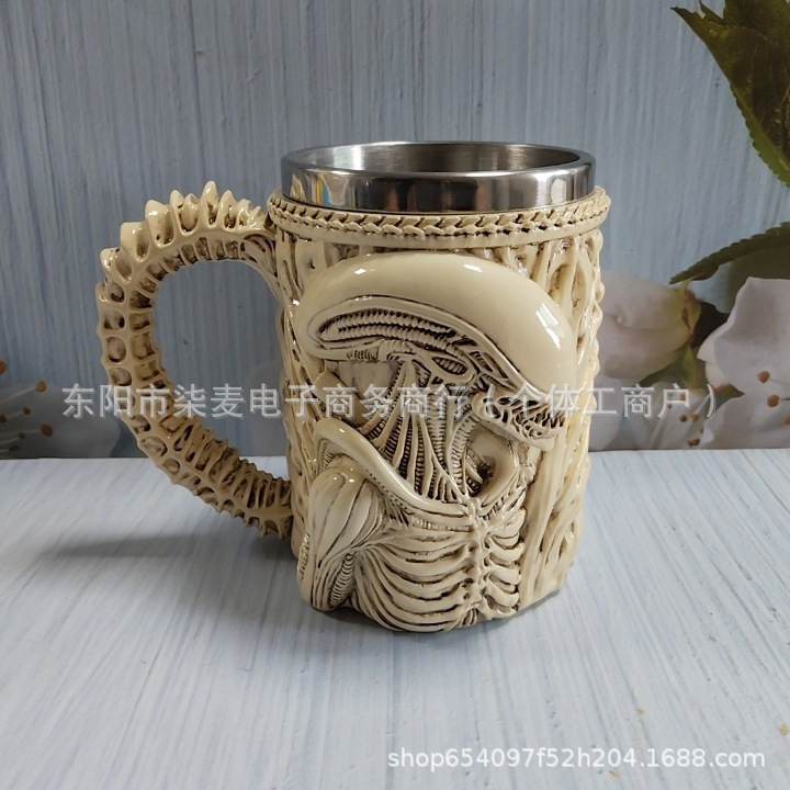 Nuevos productos transfronterizos personales de Halloween Iron Maiden sala de estar vinos decoración de alta gama 3D taza de marca tridimensional