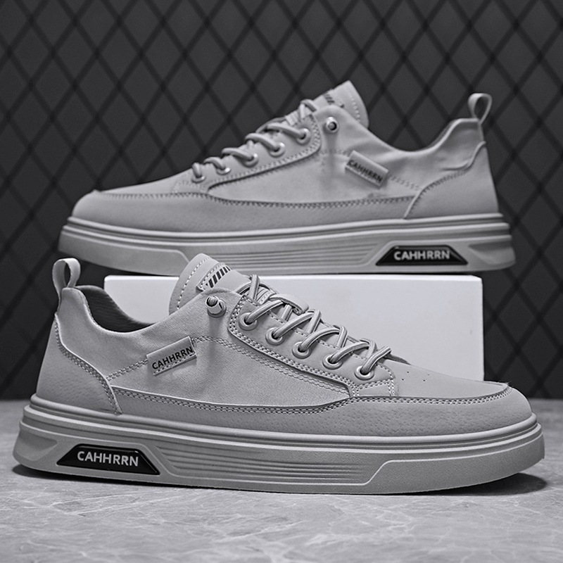 Zapatos de hombre de altura baja zapatos de plantilla para hombres primavera 2025 nuevos zapatos casuales zapatos de moda para hombres estudiantes adolescentes