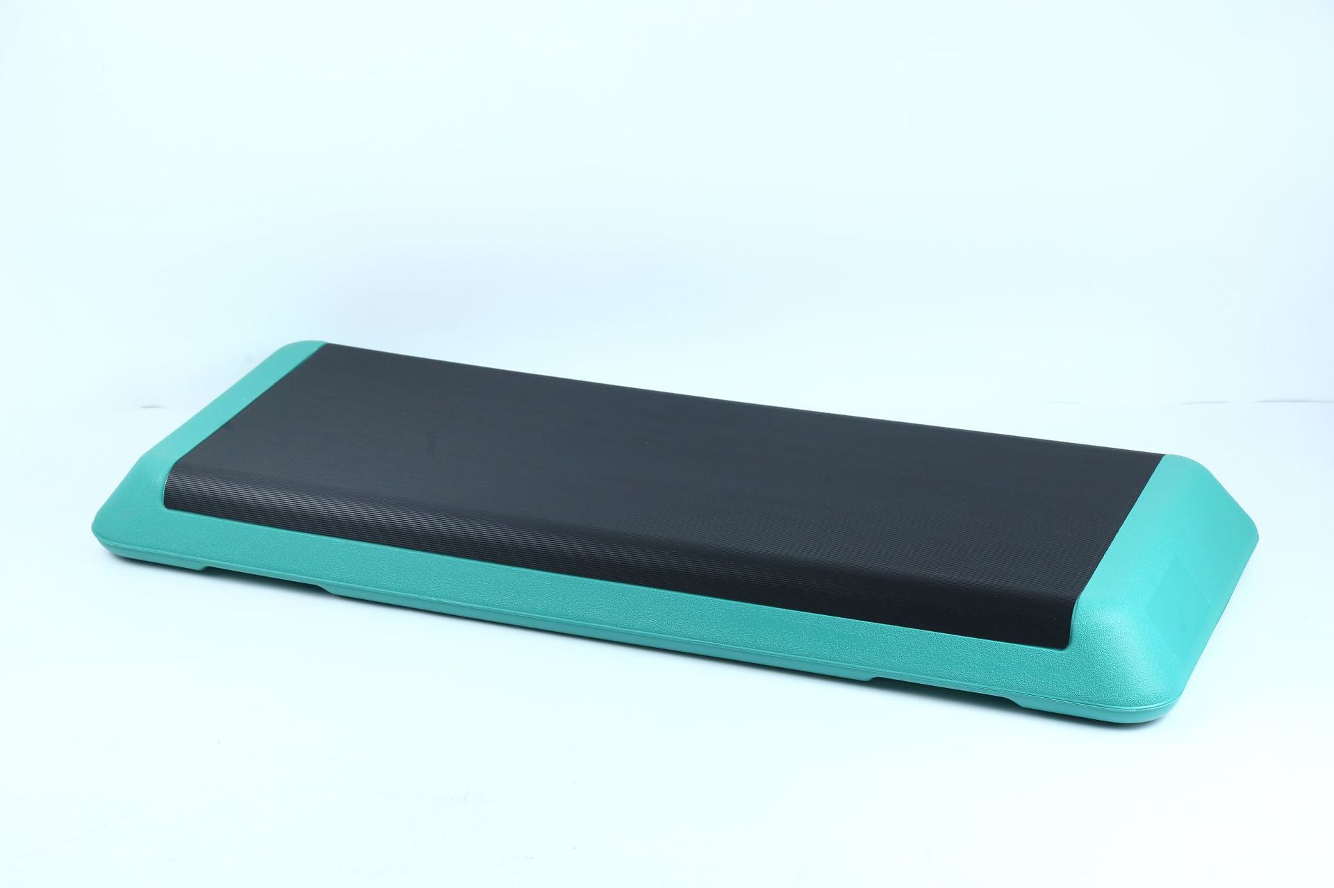 110 см (одиночная доска) — кожа зеленая.