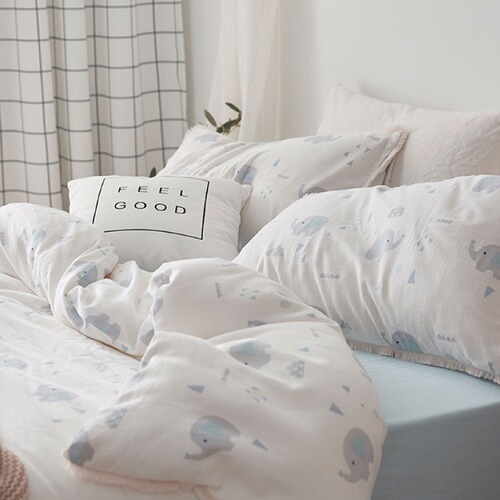 Class A pure cotton gauze double-layer gauze three or four-piece set of maternal and infant newborn children's soft naked sleeping 1.8 bedding