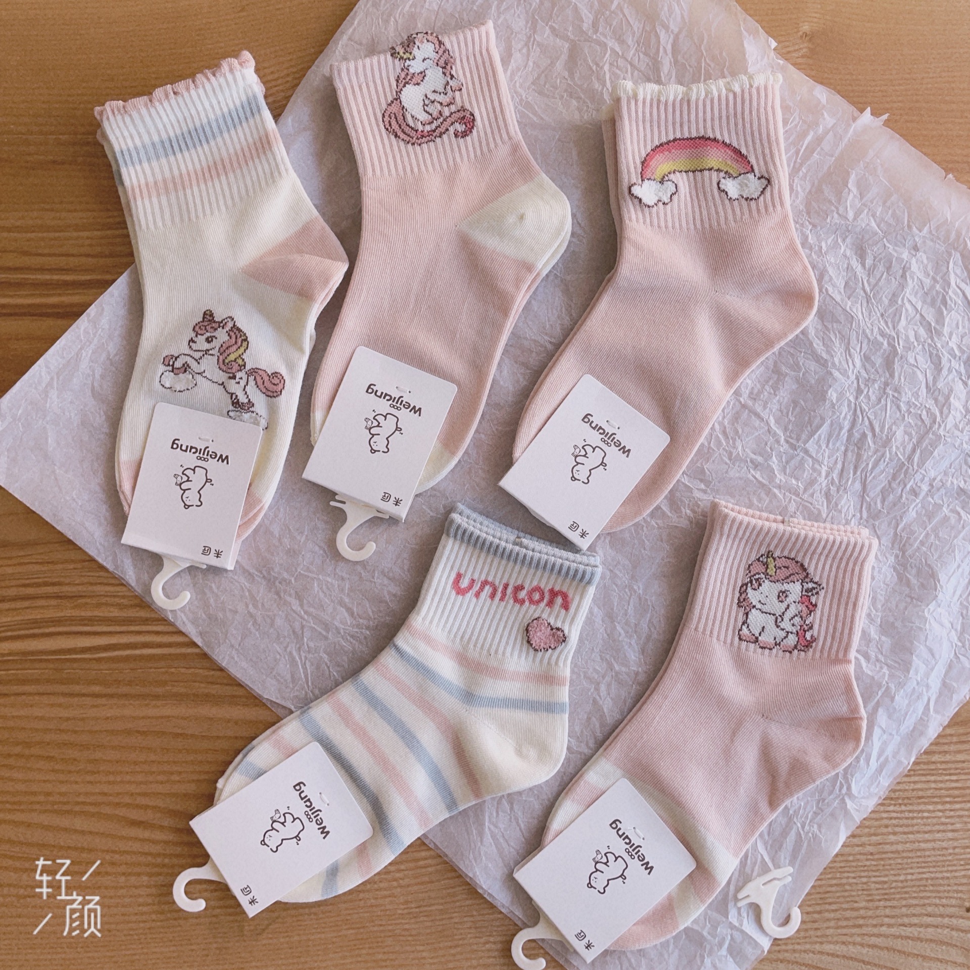 子供靴下レタートレンディな靴下ストライプカレッジスタイル女の子靴下ピンク甘いクールなスタイルスポーツソックス卸売トレンド