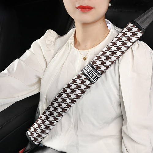 新款网红千鸟格麻布汽车安全带护肩加长柔软防护男女保险带套批发