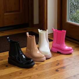 2025新款欧洲站爆款男靴漆皮切尔西短靴商务休闲皮靴布洛克男皮靴