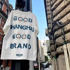 GOODBRAND上海限定款铆钉印花时尚感高级轻奢GOOD短袖情侣t恤男女