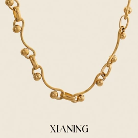 项链;耳钉;戒指