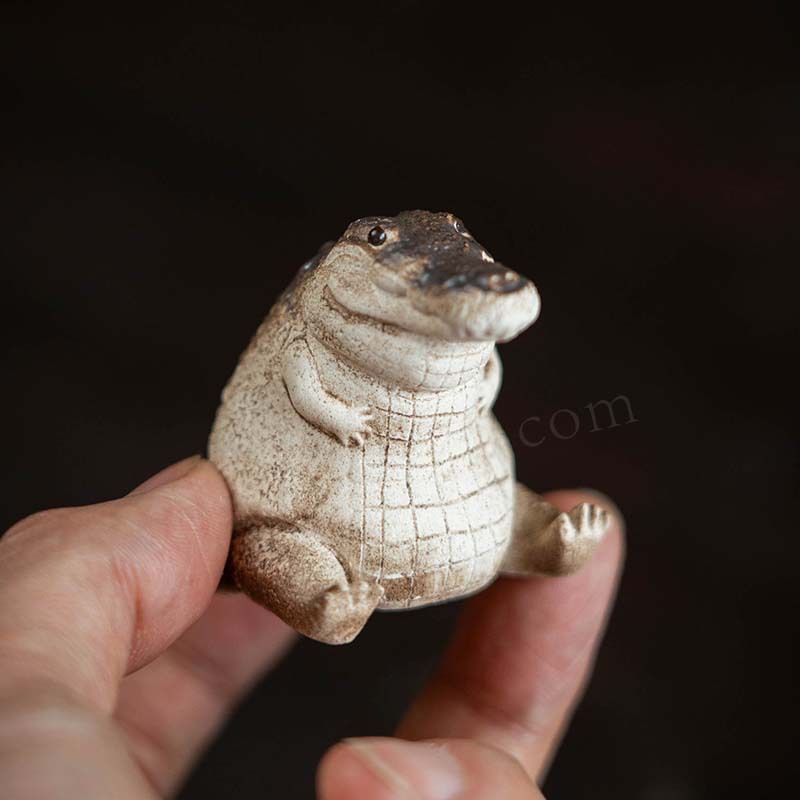 Yixing mineral crudo púrpura arena té mascota cocodrilo decoración hecho a mano financiero nutritivo ceremonia del té juego de té accesorios mesa de té juego de té