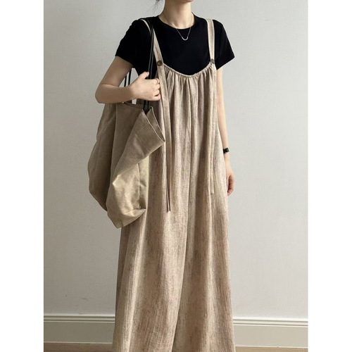 Summer new style, a complete set of women's large size loose slimming and fat short-sleeved shirt + straps and wide-leg pants skirt two-piece set
