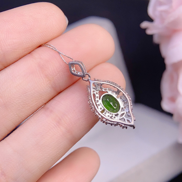 Organic pendant