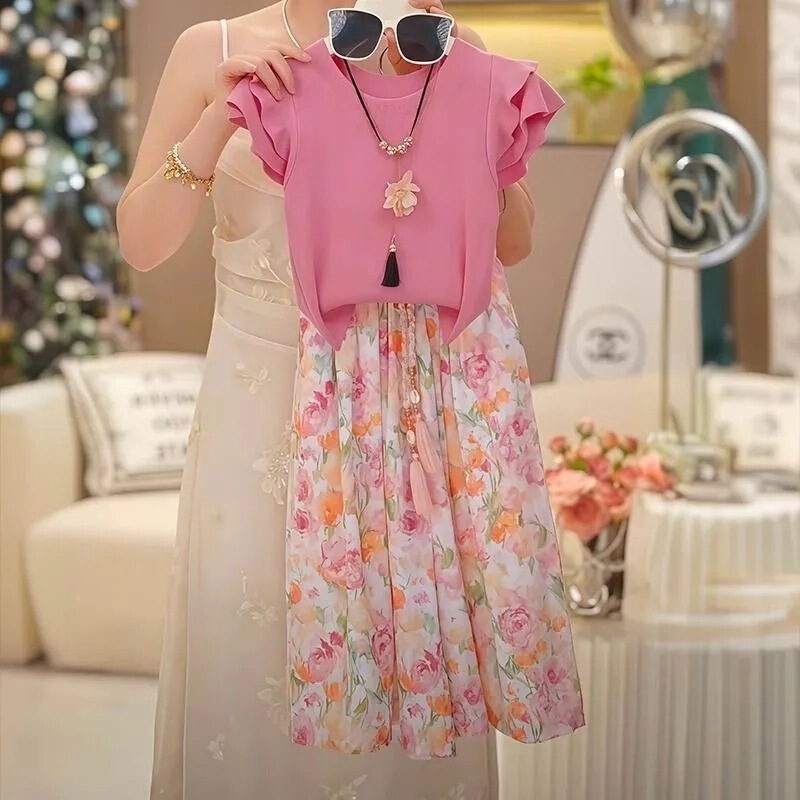 女の子スーツ夏 2025 新しいスタイル子供の小さなフライングスリーブ Tシャツ夏の小さな女の子カジュアルパンツ 2 点セット|undefined