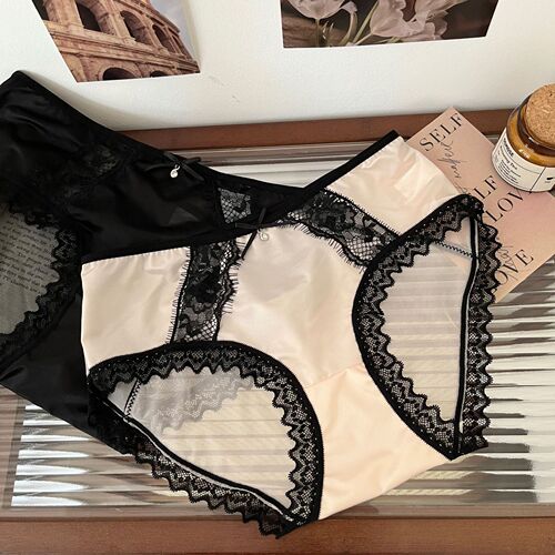 Charming at first sight ~ French light luxury satin lace panties women's mid-waist breathable sexy women's briefs thin section