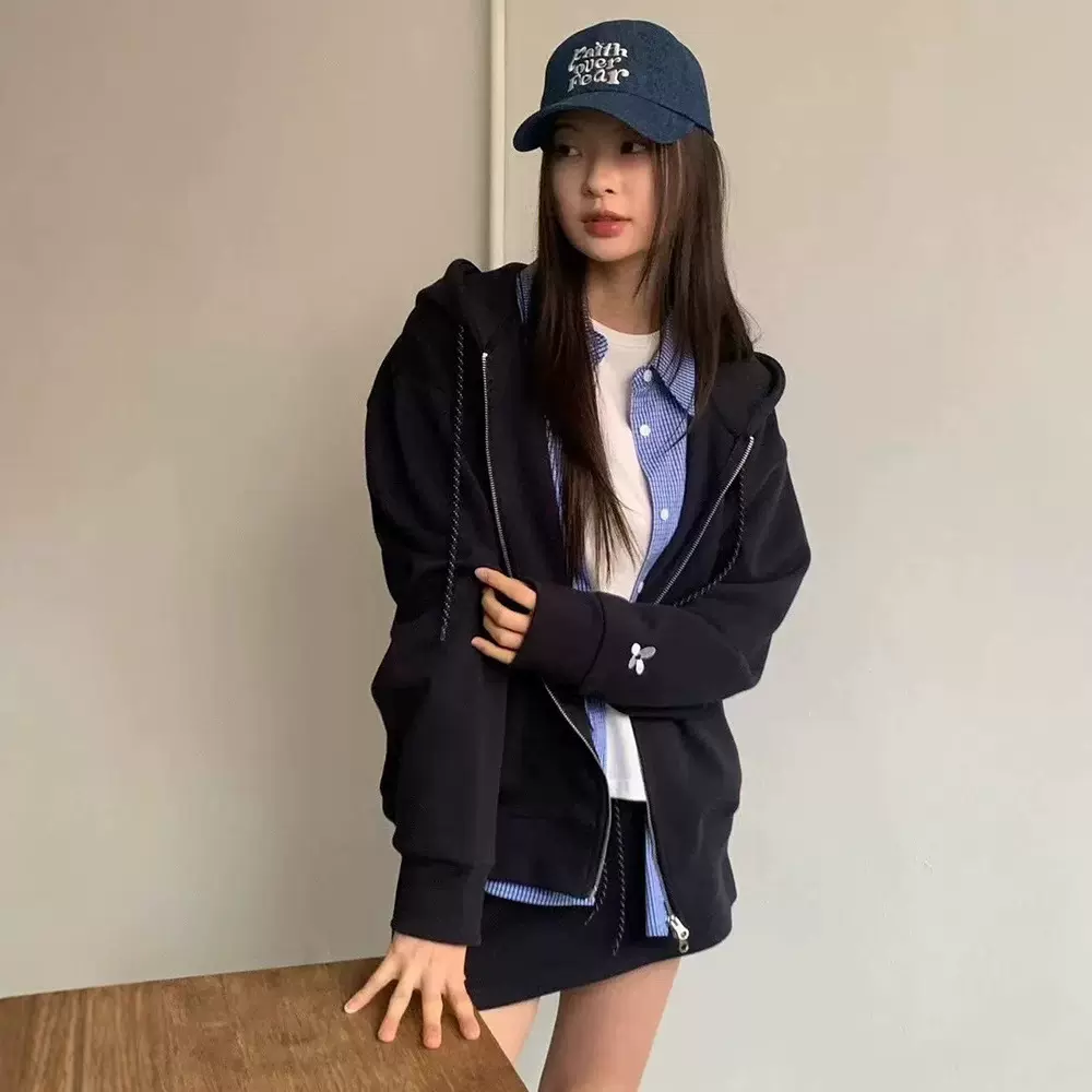 现H 纯色酷帅宽松休闲套装2025春季女连帽外套防走光裙裤两件套潮