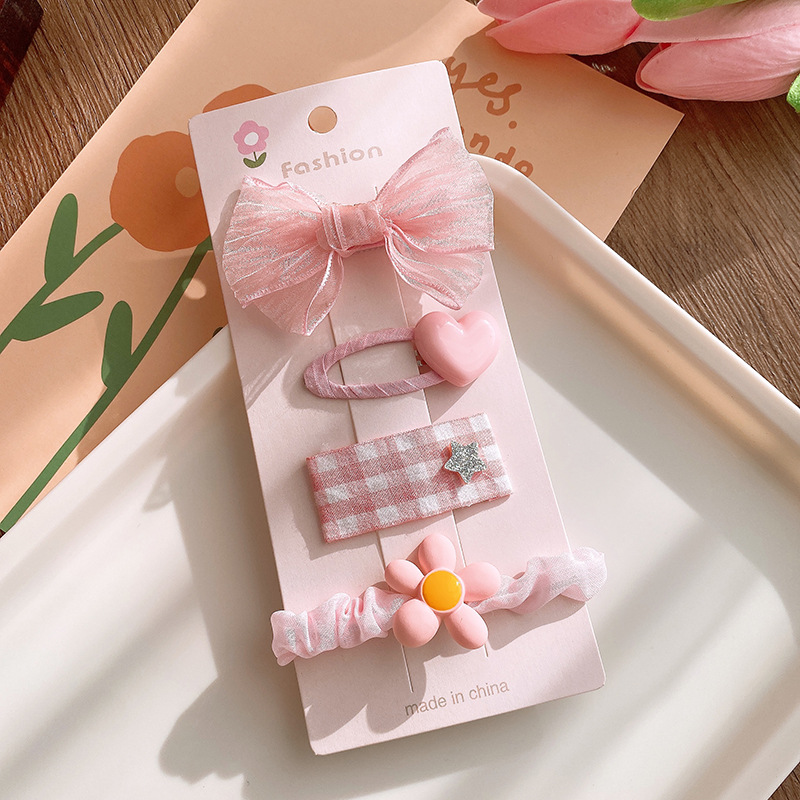 4 flores rosadas suaves cabello de tela de cabello galletas de cabello chicas fábrica de acento para el cabello princesa universal clip BB
