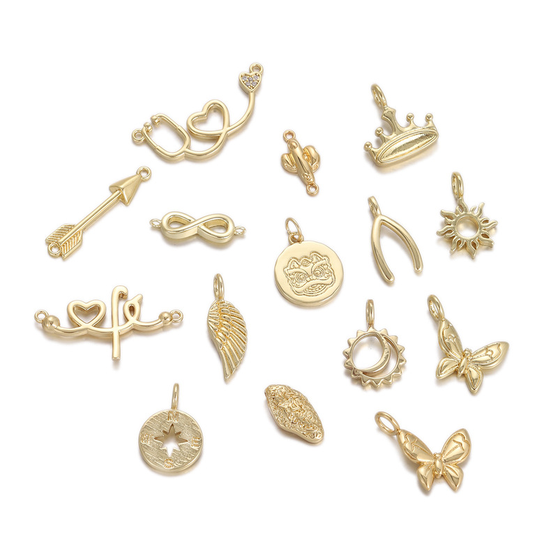 European and American Cross-Border Wings Butterfly Sun Crown Design Pendant Fashion Simple Style Ins Small Accessories Matchinging Necklace