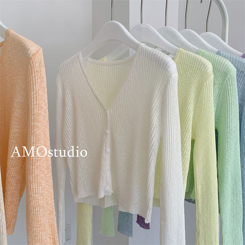 V Neck White Ice Silk Knitted Sun Protection Cardigan Jacket for Women Summer Thin Long-Sleeved Outer Short Air-Conditioned Shirt Green V Neck White Ice Silk Knitted Sun Protection Cardigan Jacket for Women Summer Thin Long-Sleeved Outer Short Air-Conditioned Shirt Green