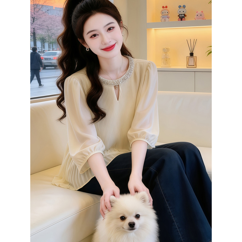 Summer New Style Short-Sleeved Fashionable Loose-Fitting Slimming Heavy-Duty Rhinestone-Embellished Crinkled Chiffon Shirt A10780 Summer New Style Short-Sleeved Fashionable Loose-Fitting Slimming Heavy-Duty Rhinestone-Embellished Crinkled Chiffon Shirt A10780
