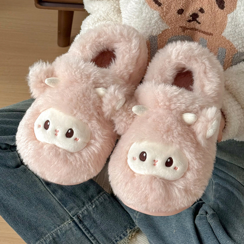 Milky Cartoon Lamb Cotton Shoes Women's Warm Plus Velvet Soft Sole 2025 New Style Cute Cotton Slippers That Can Be Weared Outside Milky Cartoon Lamb Cotton Shoes Women's Warm Plus Velvet Soft Sole 2025 New Style Cute Cotton Slippers That Can Be Weared Outside