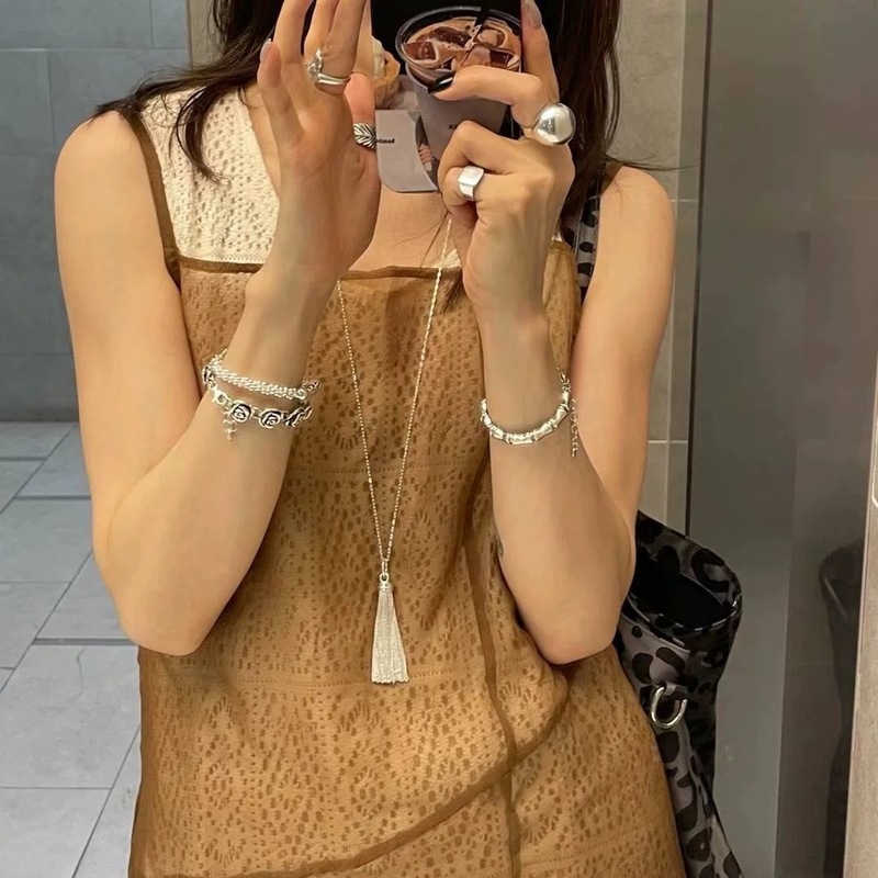 Ins Blogger with silver Tassel Long Necklace South Korea Niche Design High-end Sense Heavy Industry Fashion Woolen Chain