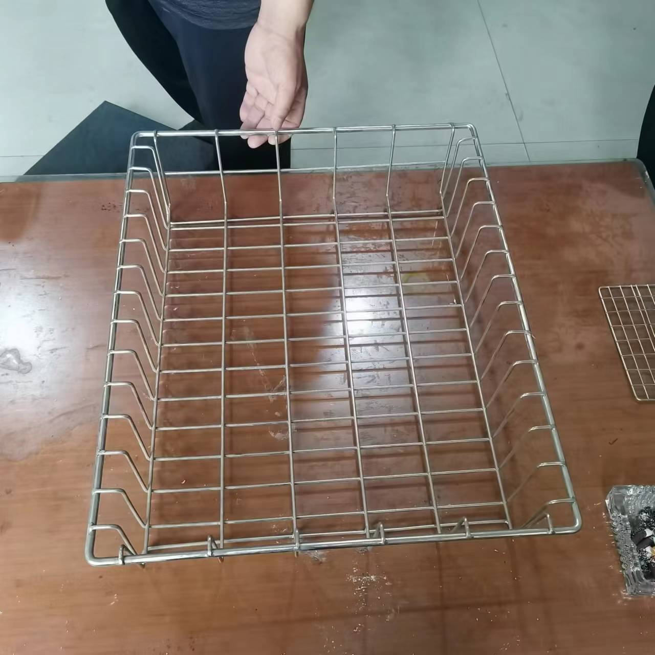 丝网深加工 异形网片，收纳筐周转筐 置物筐 挂篮 商超展示架