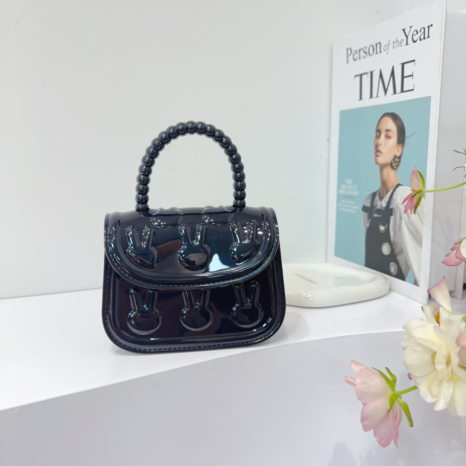 210g Weight Magnetic Buckle Closure Type Top Handle, Chain Strap Type Jelly Bag Bags Type Street, Shopping Occasion PVC Material Solid Color Pattern All Seasons Season Women's Gender Cute Style Square Shape Women's PVC Solid Color Cute Square Magnetic Buckle Jelly Bag 17